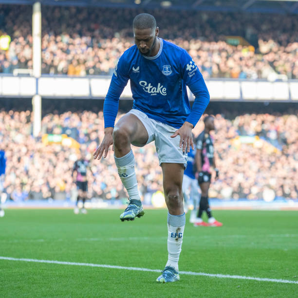 在现代篮球 在现代篮球