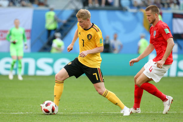 成功自豪的 成功自豪的