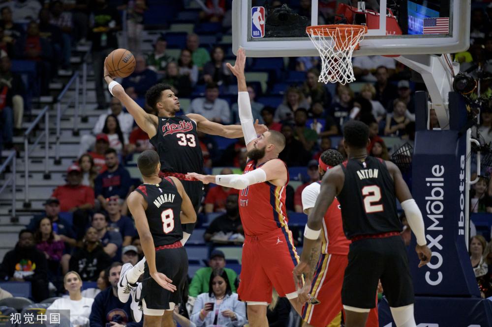 忽略了周围 忽略了周围