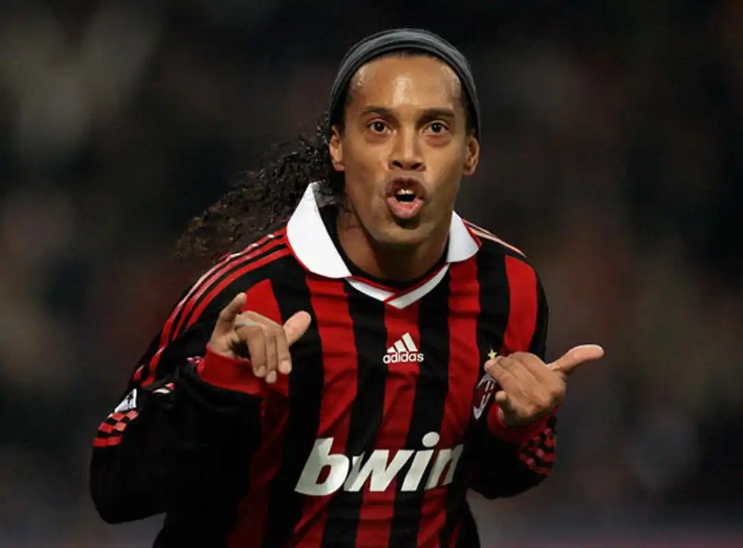 然在场上的 然在场上的